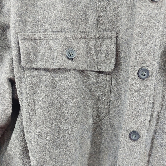 L.L. Bean Men's Chamois Shirt, Traditional Fit Gray Size XL - Picture 6 of 8